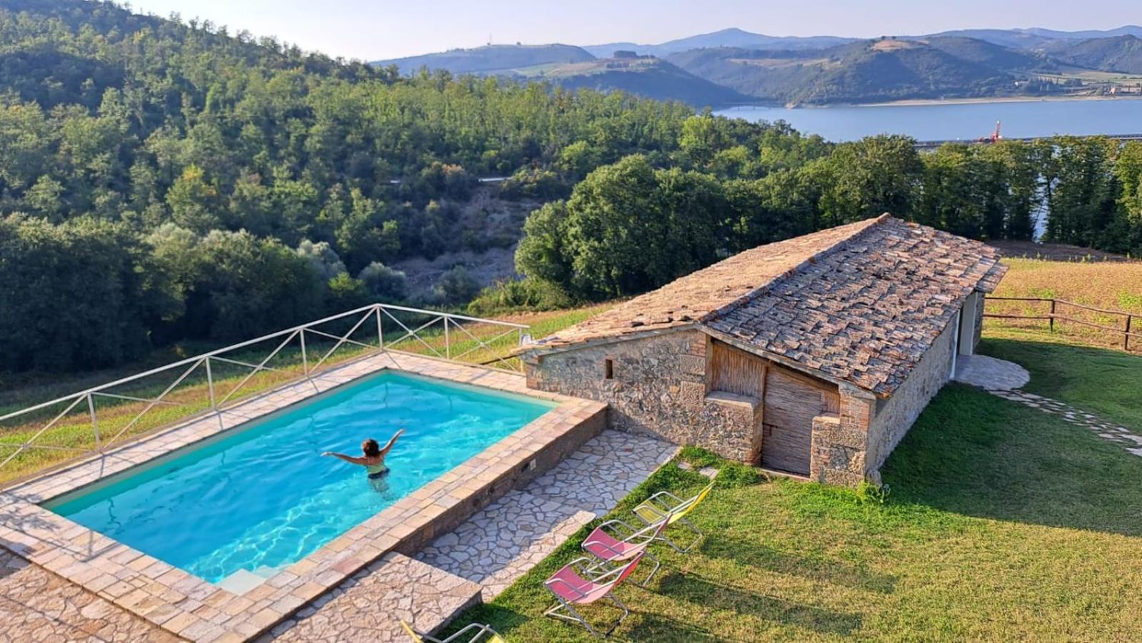 Casale Al Lago Con Piscina E Sauna Corbara  Екстер'єр фото
