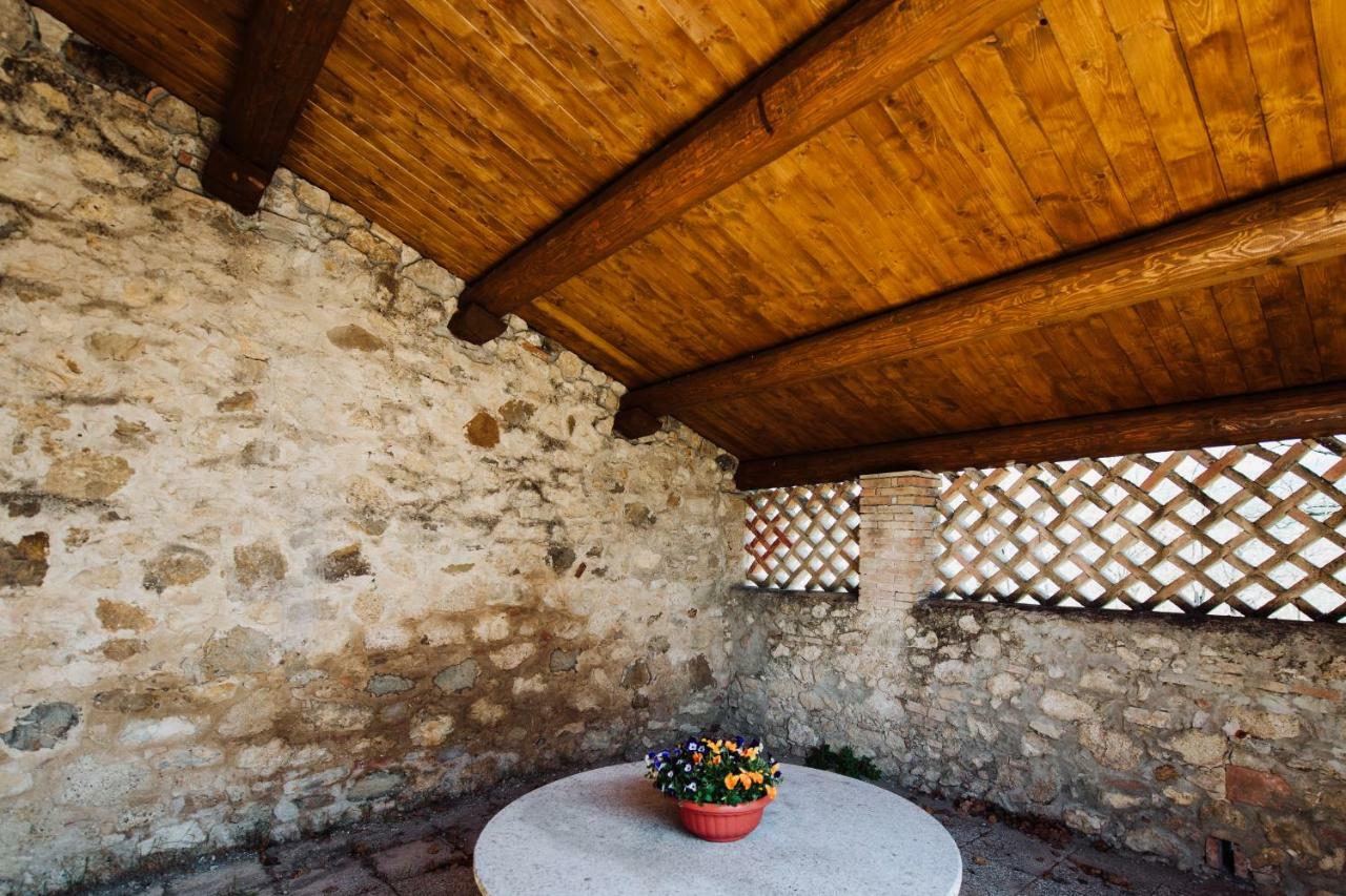 Casale Al Lago Con Piscina E Sauna Corbara  Екстер'єр фото
